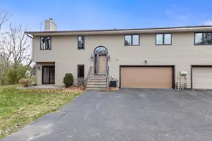 7636 Borman Way, Inver Grove Heights, MN 55076 - Photo 2