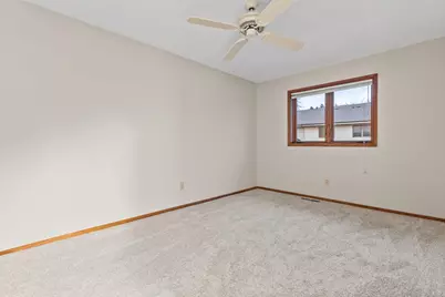 7636 Borman Way, Inver Grove Heights, MN 55076 - Photo 8