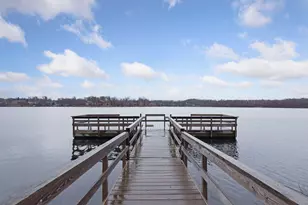 212 Interlachen Rd, Burnsville, MN 55306 - Photo 56