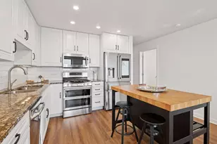 929 Portland Ave, Minneapolis, MN 55404 - Photo 6