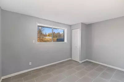 5729 80th Avenue N, Brooklyn Park, MN 55443 - Photo 10