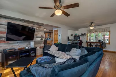 415 8th Street N, Mountain Lake, MN 56159 - Photo 4