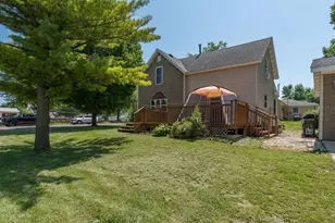415 8th St N, Mountain Lake, MN 56159 - Photo 24