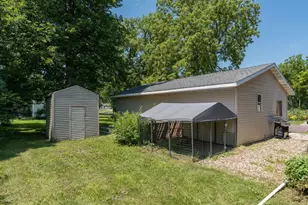 415 8th St N, Mountain Lake, MN 56159 - Photo 26