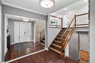 5643 W 135th St, Savage, MN 55378 - Photo 2