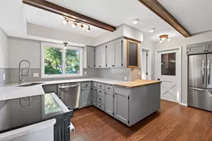 1009 Knob Hill Rd, Burnsville, MN 55337 - Photo 14