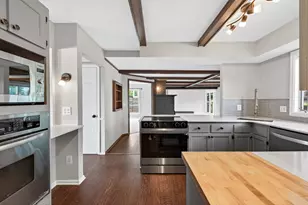 1009 Knob Hill Rd, Burnsville, MN 55337 - Photo 16