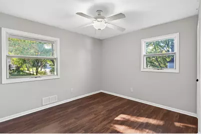 1009 Knob Hill Road, Burnsville, MN 55337 - Photo 36