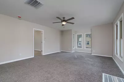 212 N Murphy Street, Lake Crystal, MN 56055 - Photo 10