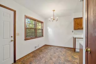 9852 Blaisdell Ave S, Bloomington, MN 55420 - Photo 6