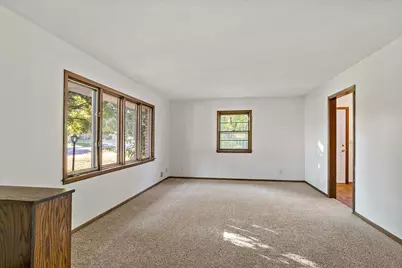 9852 Blaisdell Avenue S, Bloomington, MN 55420 - Photo 4