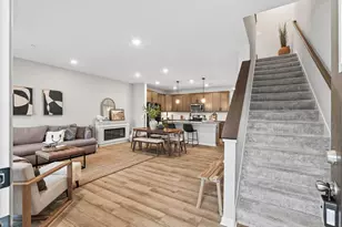 14544 Twin Lakes Cir, Burnsville, MN 55306 - Photo 2