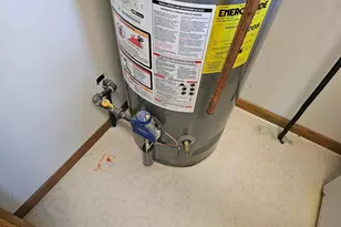 909 Bradford Ave, Argyle, MN 56713 - Photo 22