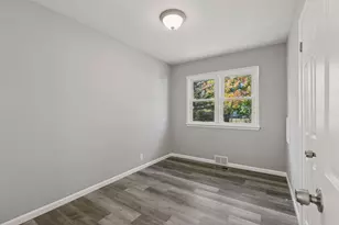 5307 Jersey Ave N, Crystal, MN 55428 - Photo 16