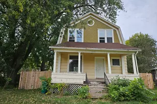 1212 St Joseph Ave, Albert Lea, MN 56007 - Photo 2