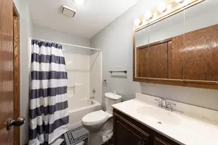 2513 Marwood Dr, Mankato, MN 56001 - Photo 20