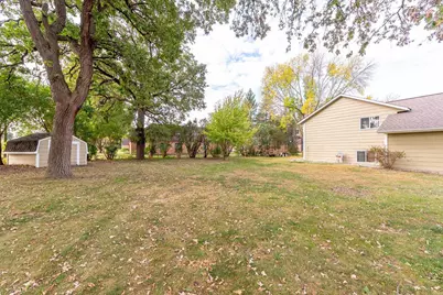 2513 Marwood Drive, Mankato, MN 56001 - Photo 24
