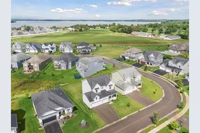 146 Maple Terrace, Waconia, MN 55387 - Photo 2