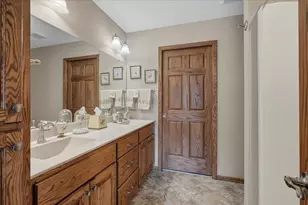 524 Cassandra Drive, New Richmond, WI 54017 - Photo 18