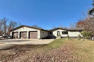 25586 E Island Lake Rd, Detroit Lakes, MN 56501 - Photo 4