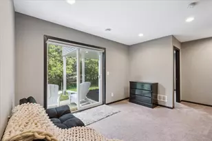 13715 Grafton Ct, Apple Valley, MN 55124 - Photo 38