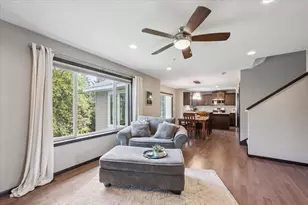 13715 Grafton Ct, Apple Valley, MN 55124 - Photo 18