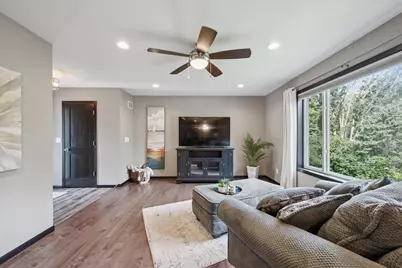 13715 Grafton Court, Apple Valley, MN 55124 - Photo 20