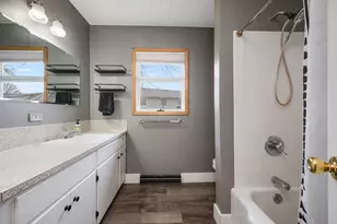 704 Washington Ave, Fairmont, MN 56031 - Photo 14