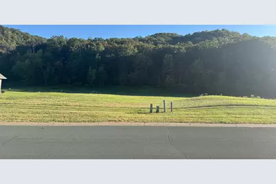 2725 Oakhurst Drive, Lake City, MN 55041 - Photo 2