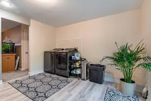 829 W 7th Ave, Fergus Falls, MN 56537 - Photo 52