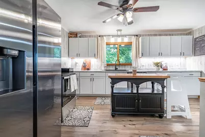 829 W 7th Avenue, Fergus Falls, MN 56537 - Photo 30