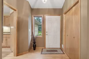 3819 Ladyslipper Ln N, Brooklyn Park, MN 55443 - Photo 4