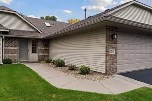 3819 Ladyslipper Ln N, Brooklyn Park, MN 55443 - Photo 2