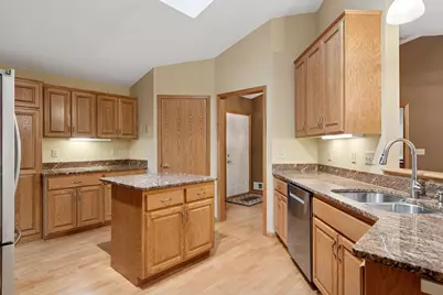 3819 Ladyslipper Lane N, Brooklyn Park, MN 55443 - Photo 8