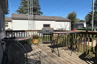 135 5th Ave NW, Elgin, MN 55932 - Photo 2