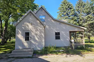 1663 Benson Rd, Montevideo, MN 56265 - Photo 4