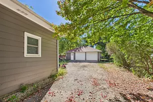 318 E 3rd St, Monticello, MN 55362 - Photo 24