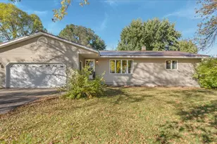 622 Spruce St, Paynesville, MN 56362 - Photo 1