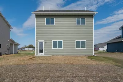 3105 Bassett Drive, Mankato, MN 56001 - Photo 32