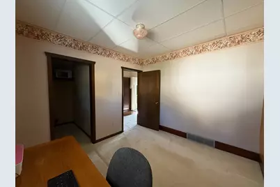 810 S Mill St, Redwood Falls, MN 56283 - Photo 20