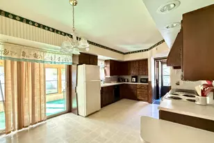 810 S Mill St, Redwood Falls, MN 56283 - Photo 12