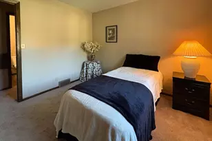 6401 Applewood Ct, Woodbury, MN 55129 - Photo 16