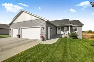 1933 38th St S, Saint Cloud, MN 56301 - Photo 46