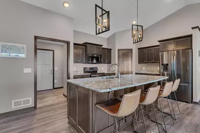 1933 38th Street S, Saint Cloud, MN 56301 - Photo 4