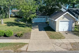 7 S Shore Dr, Forest Lake, MN 55025 - Photo 8