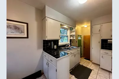 402 Hillcrest Street E, Lanesboro, MN 55949 - Photo 10