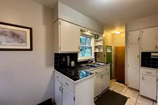 402 Hillcrest St E, Lanesboro, MN 55949 - Photo 10