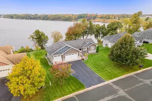 12743 314th St, Lindstrom, MN 55045 - Photo 2