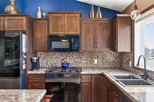 12743 314th St, Lindstrom, MN 55045 - Photo 18