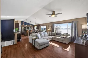 12743 314th St, Lindstrom, MN 55045 - Photo 10